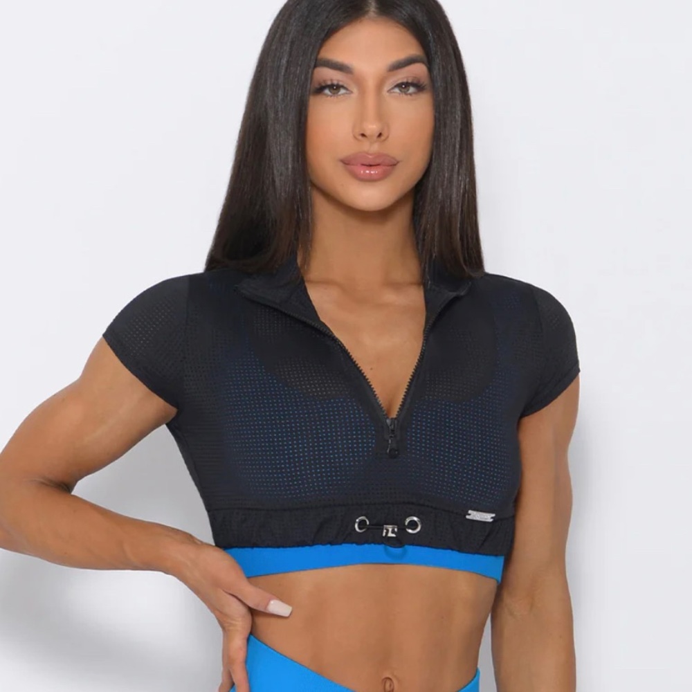 Bombshell “glow up” top. Worn once. Excellent condition.  Size small.  Black.
